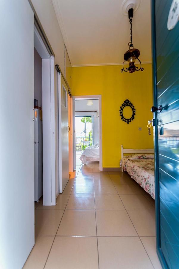 Mina Apartments Poros Town Exterior photo